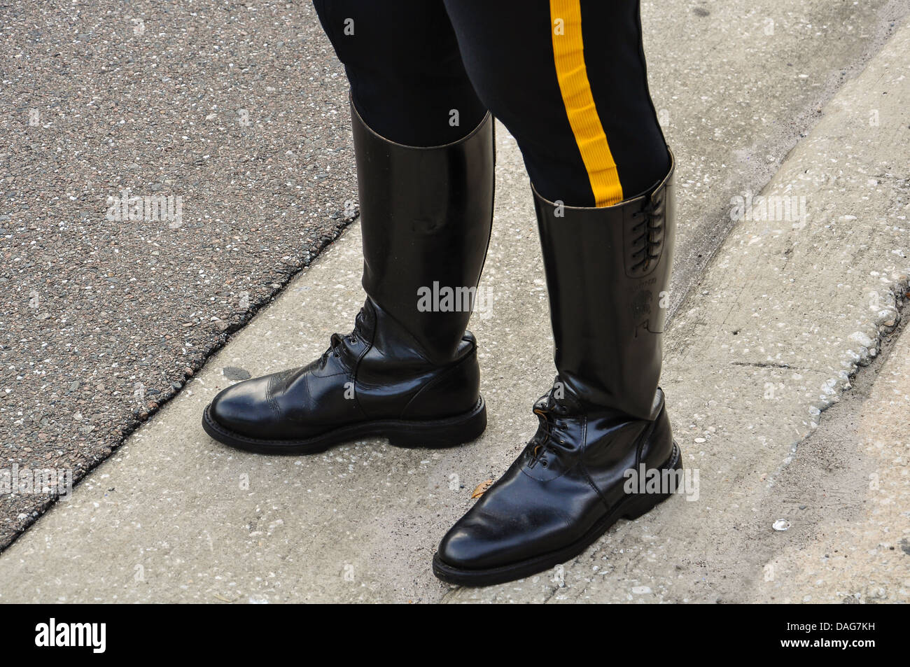 highway patrol boots