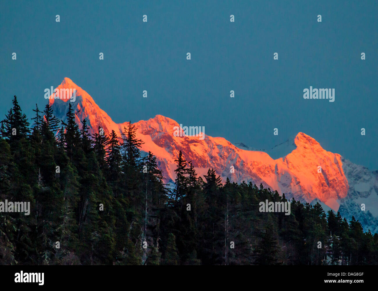 alpenglow in Alaska, USA, Alaska, Chilkat Bald Eagle Preserve, Haines Stock Photo