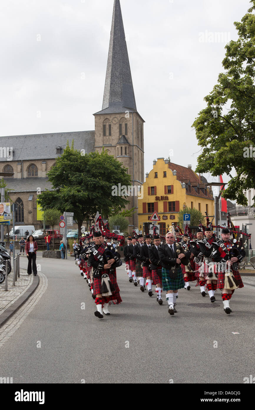 Partnervermittlung hand in hand mönchengladbach