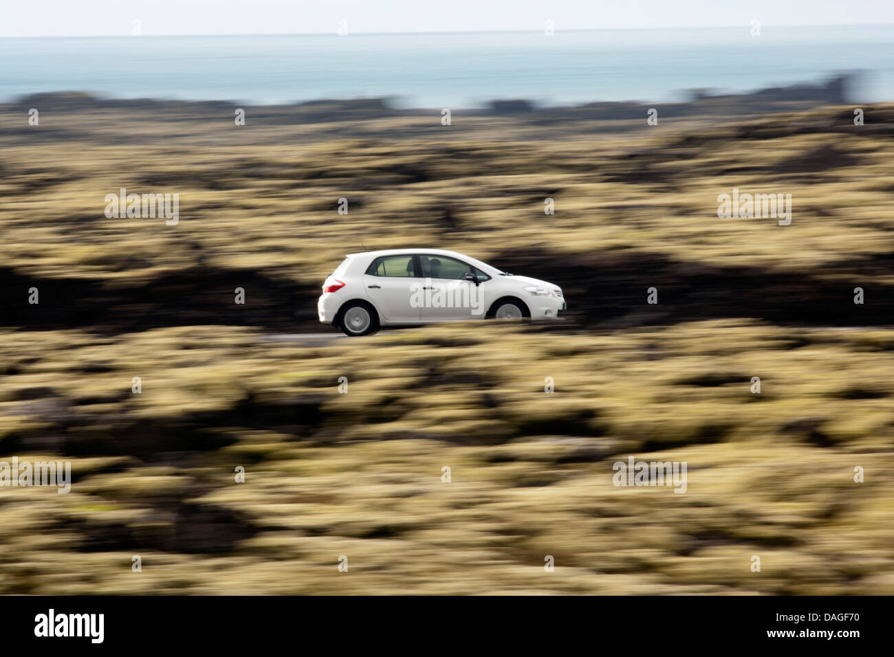 Car driving speed motion hi-res stock photography and images - Alamy