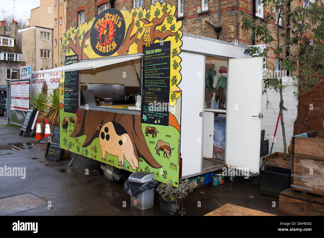 The Trolls Pantry Gourmet Burger Street Van At It S Sales Plot In