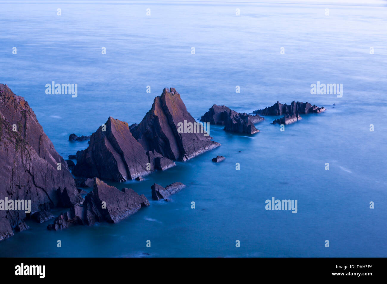 Hartland quays hires stock photography and images Alamy