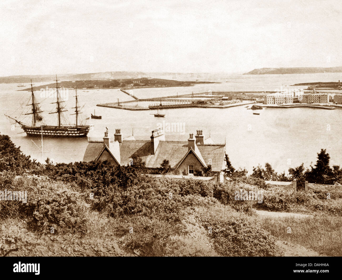 Queenstown ireland cobh hi-res stock photography and images - Alamy