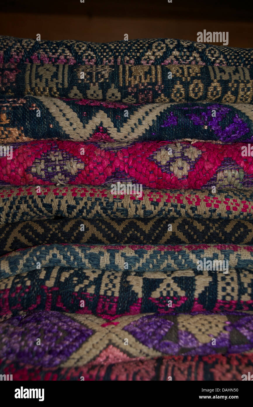 Vietnam woven traditional textiles hi-res stock photography and images ...