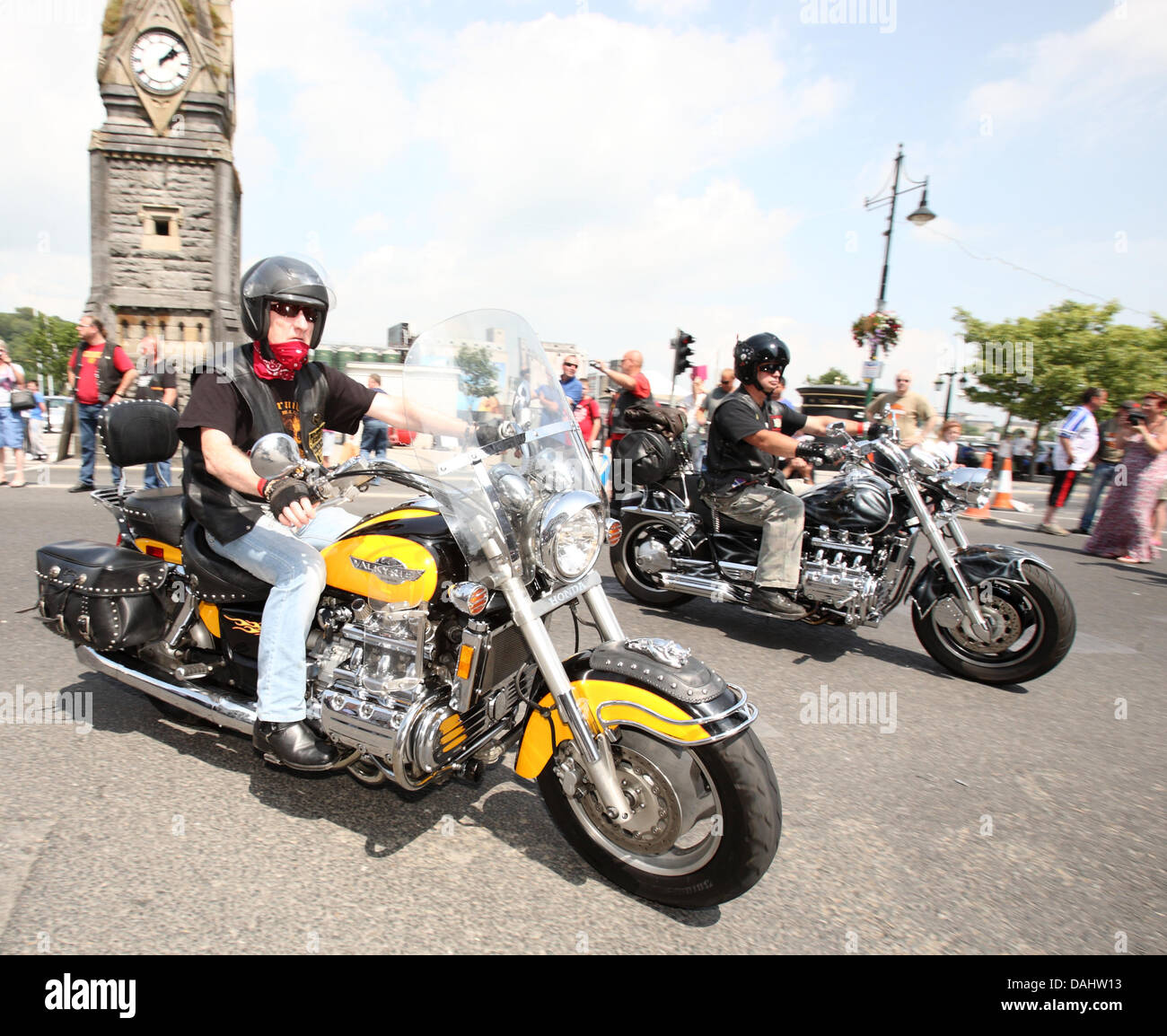 the hundreds bike
