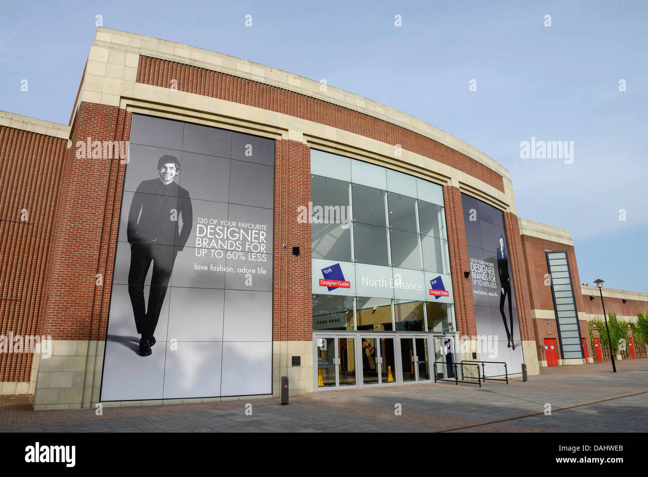 asics designer outlet york