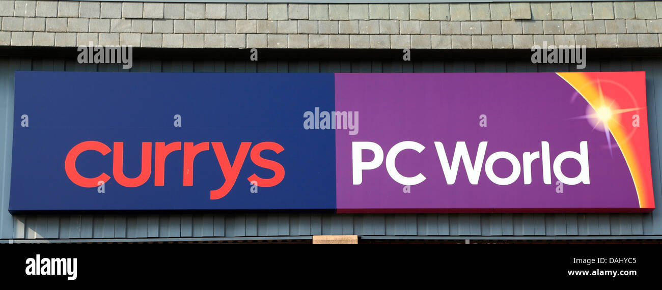 Currys PC World sign, logo, England UK PCWorld Stock Photo