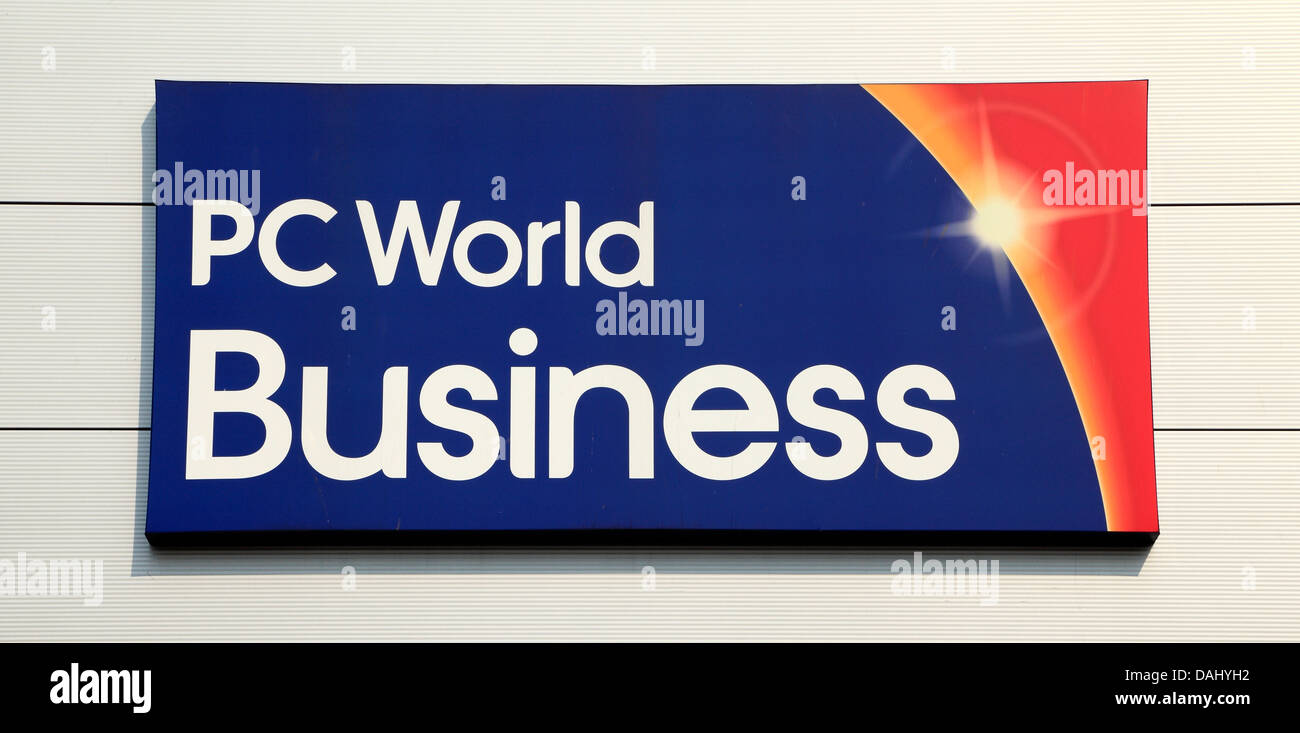 PC World Business sign, logo, England UK Stock Photo