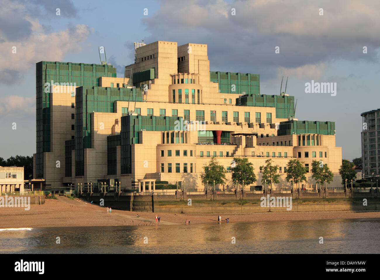 The SIS Building, known as the MI6 HQ Building at 85 Albert Embankment, Vauxhall Cross, London UK Stock Photo