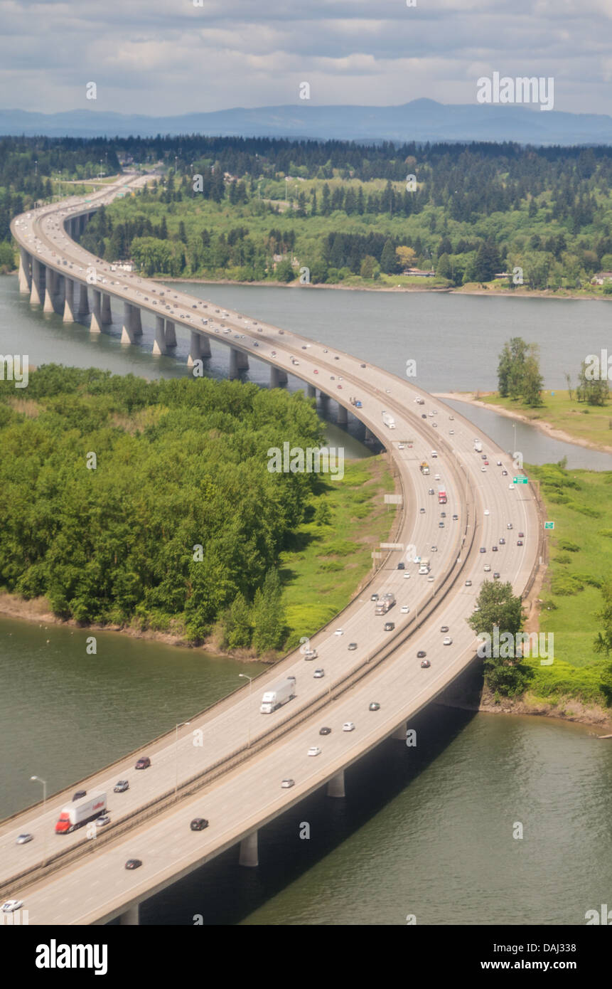 Portland Oregon United States. The Glenn Jackson bridge takes interstate 205 over the Columbia