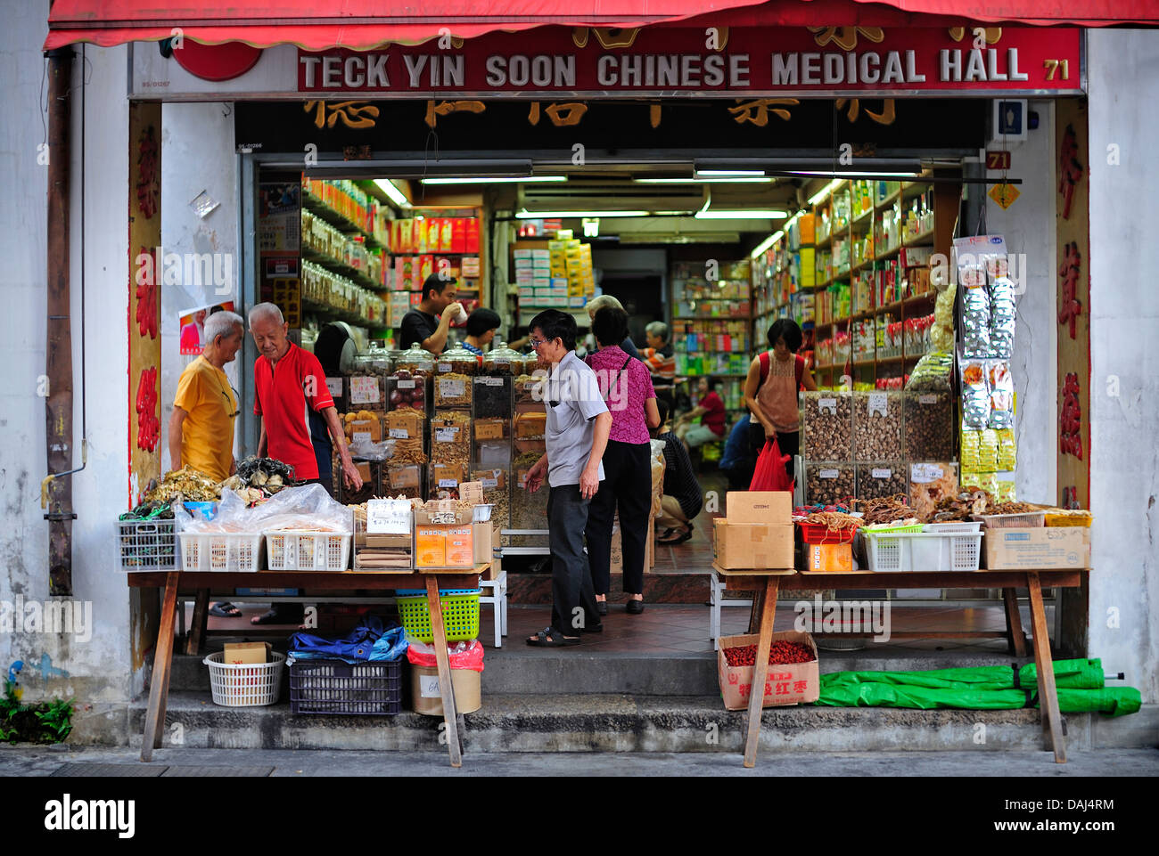 Herbal remedies store hires stock photography and images Alamy