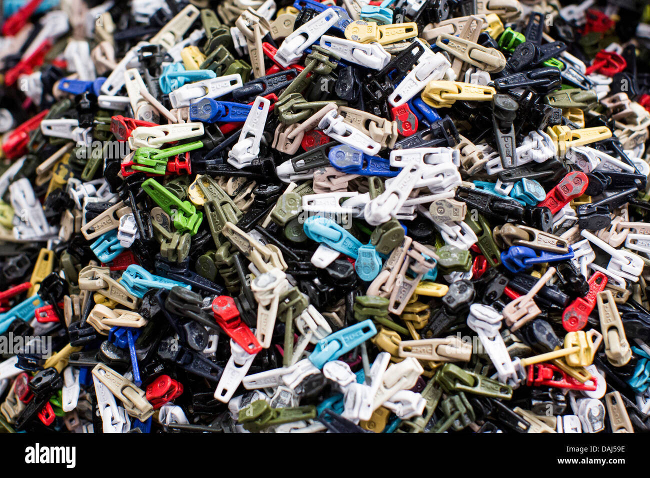 The UCAN zipper factory in downtown Los Angeles Stock Photo Alamy