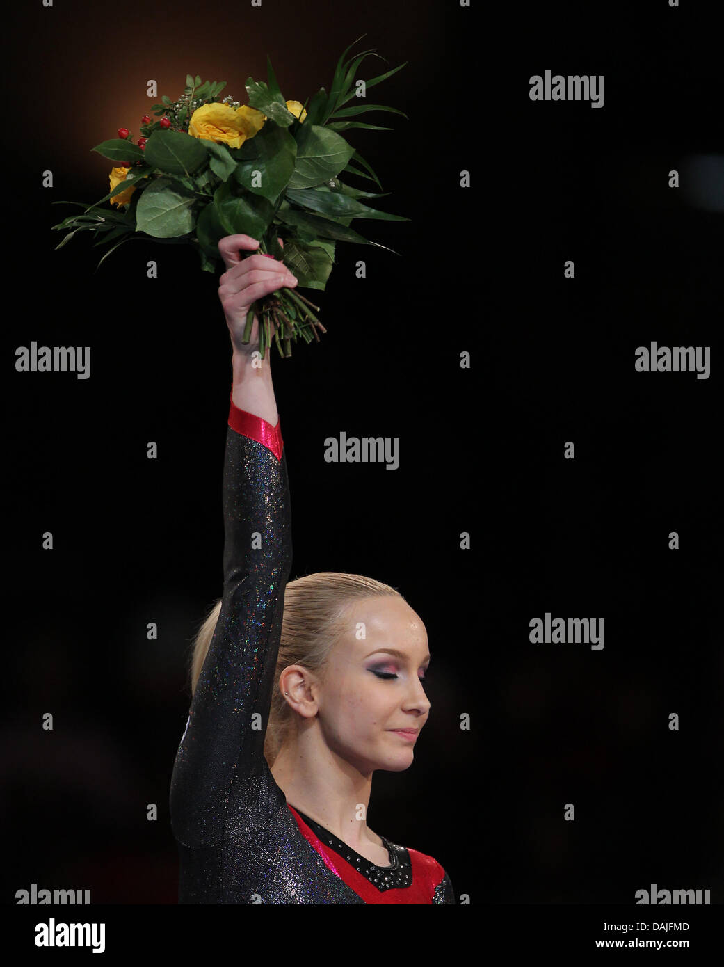 Romanian athlete Sandra Raluca Izbasa cheers after winning gold in the ...