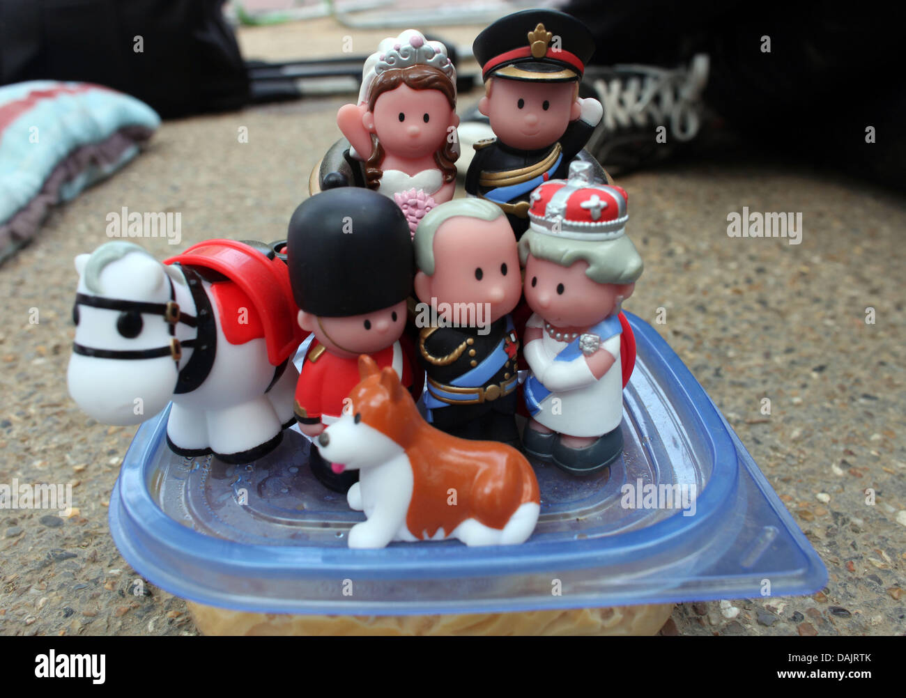 royal family dolls