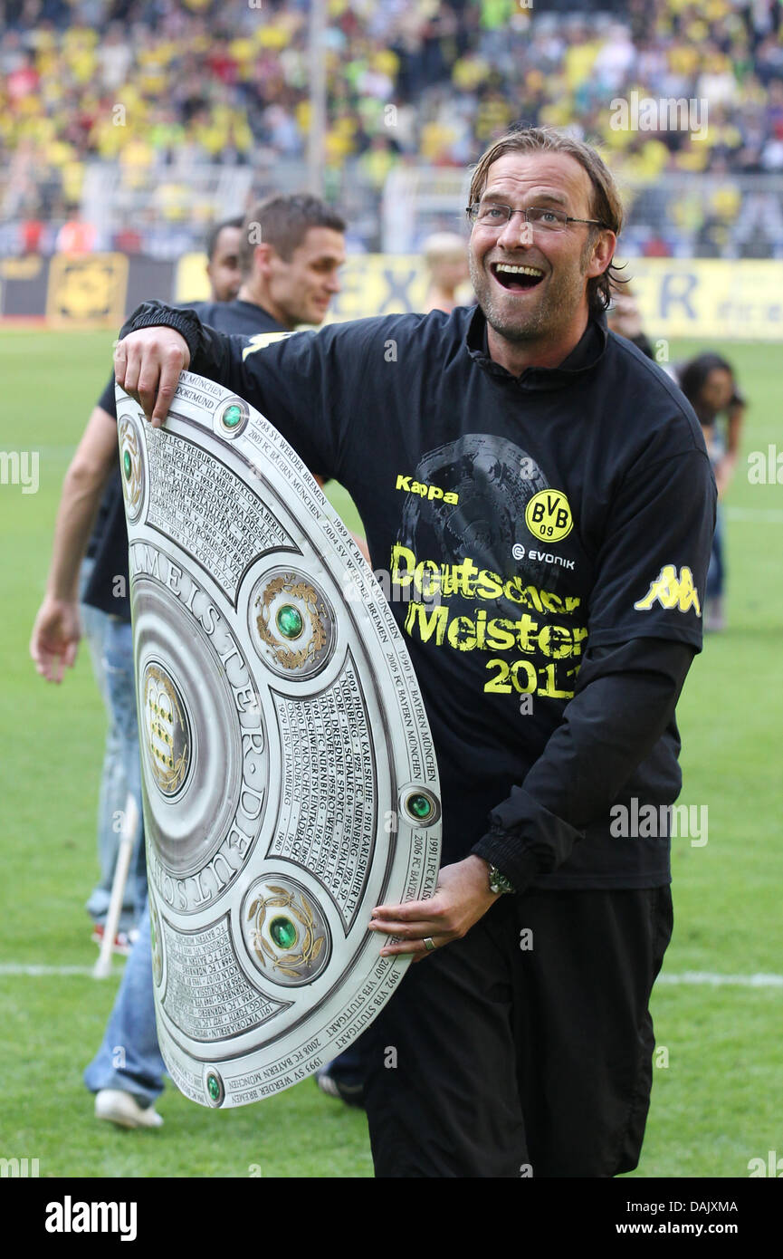 Jürgen Klopp's first trophy: how Borussia Dortmund won the 2010/11  Bundesliga