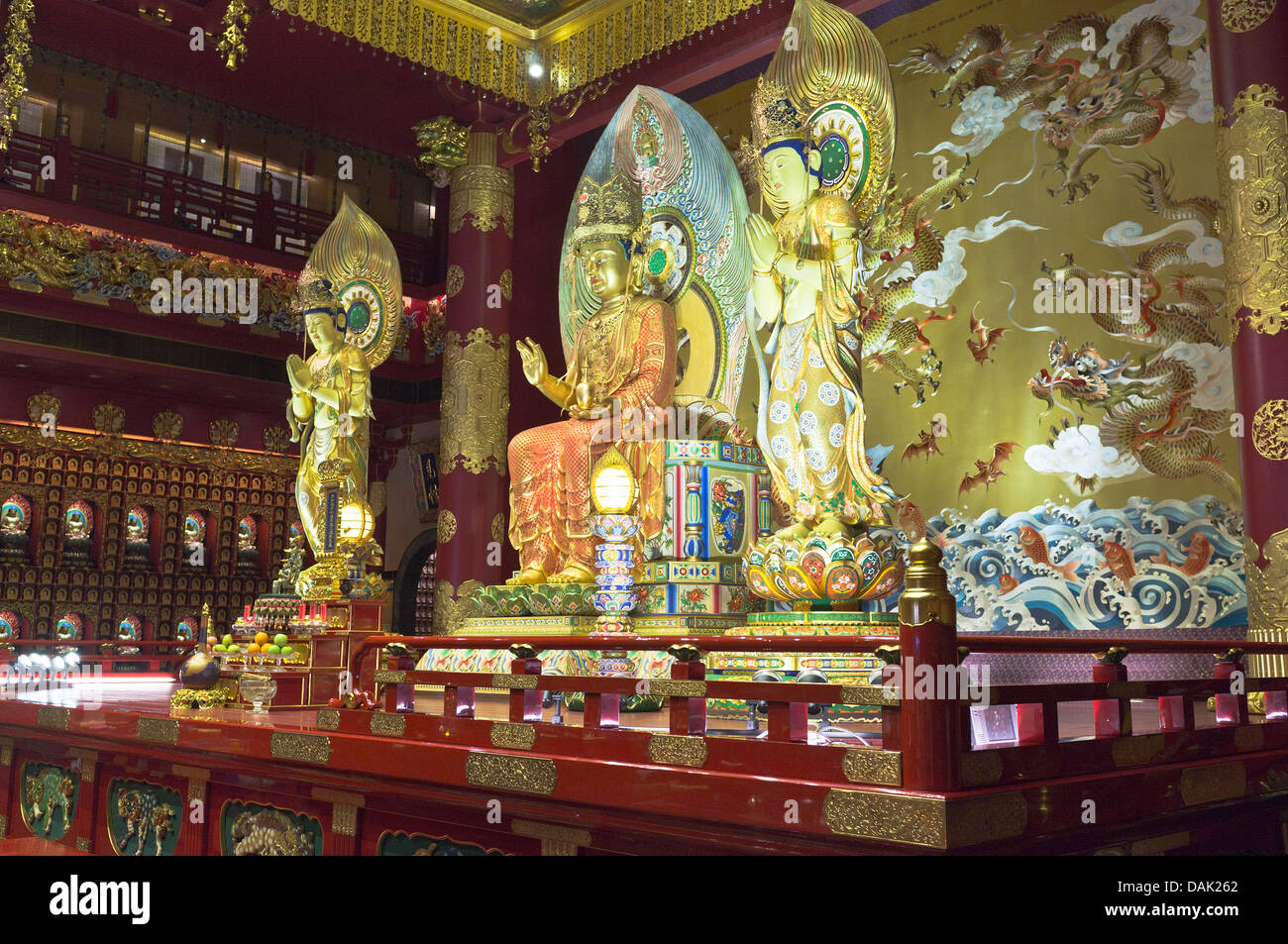 dh Tooth Relic Temple CHINATOWN SINGAPORE Buddhist temple and museum interior temples buddha Stock Photo