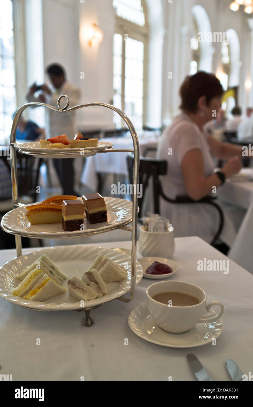 dh Hotels Tiffin Room table RAFFLES HOTEL SINGAPORE High tea cake stand