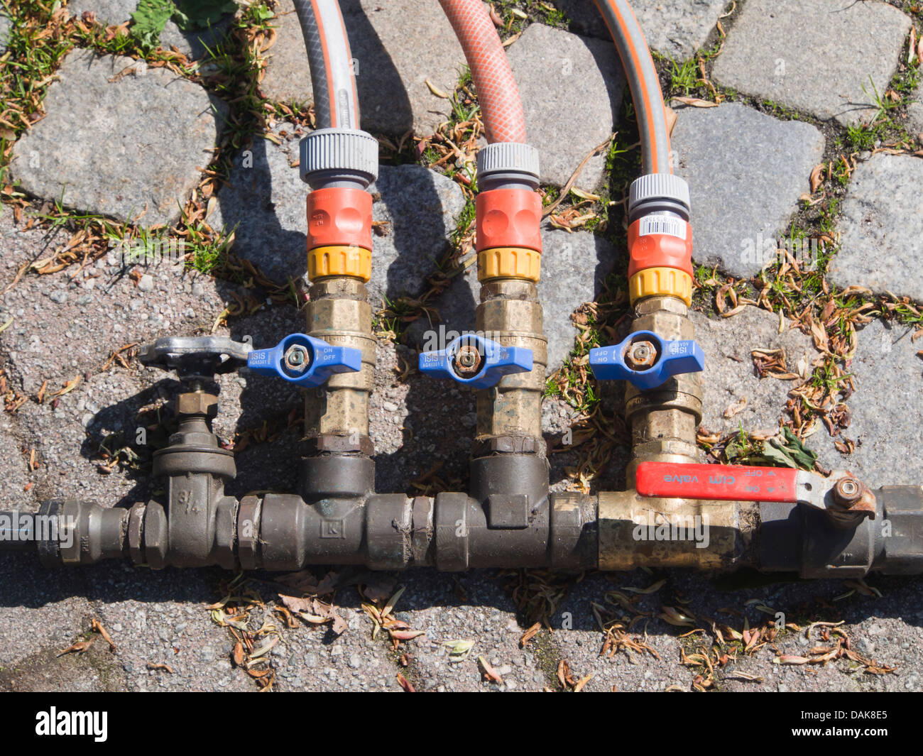 Water pipes, distribution net junction, overground and temporary Stock