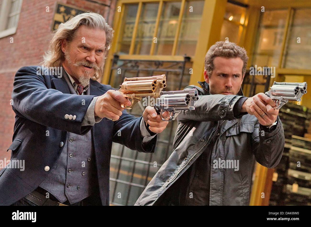 R.I.P.D. 2013 Universal Pictures film with Jeff Bridges at left as Roy  Pulsipher and Ryan Reynolds as Nick Walker Stock Photo - Alamy