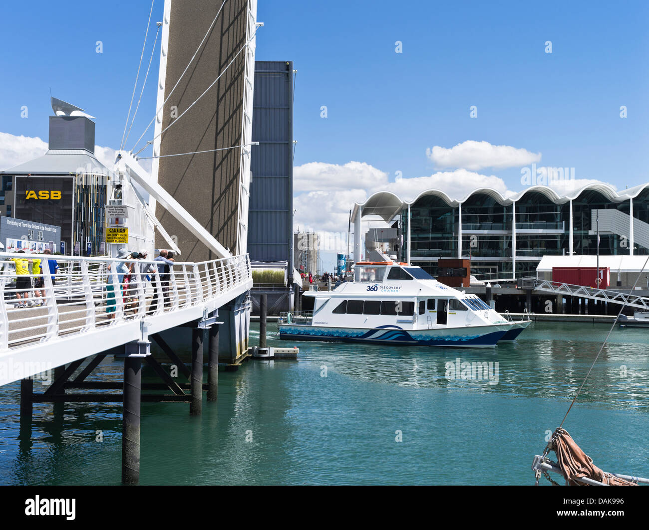 dh Viaduct Basin AUCKLAND NEW ZEALAND 360 Discovery cruises Wynyard