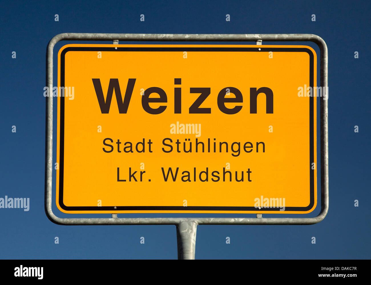 Weizen place name sign, Germany, Baden-Wuerttemberg, Stuehlingen, Weizen Stock Photo