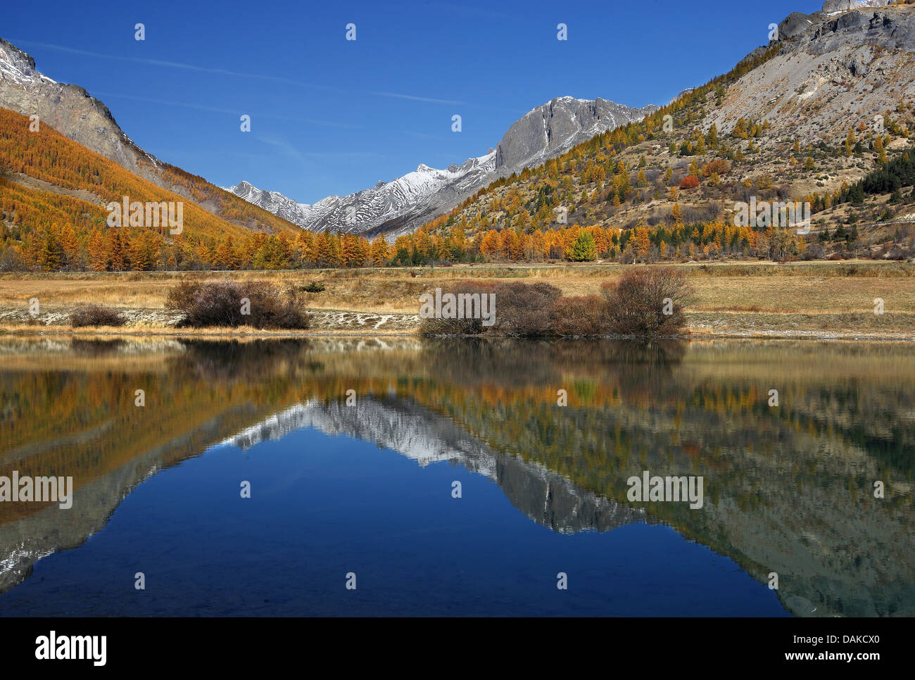 Images Montagne High Resolution Stock Photography And Images Alamy