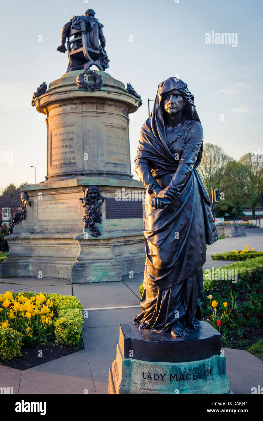 Statue of Lady Macbeth at the Shakespeare memorial by Lord Ronald Gower in Bronze, Bancroft Gardens, Stratford-Upon-Avon, UK Stock Photo