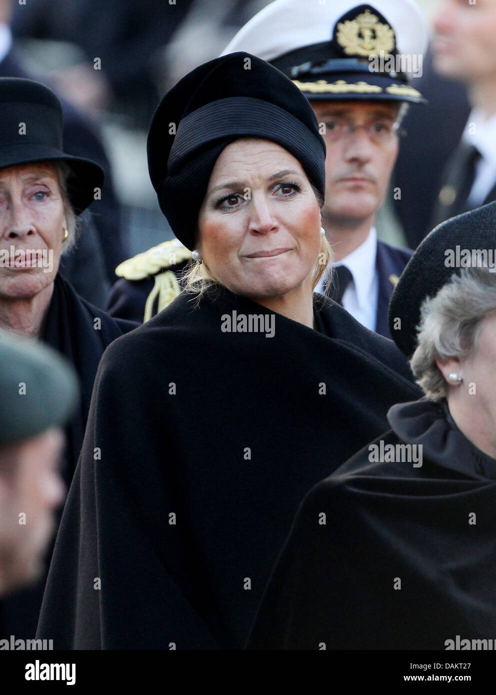 Princess Maxima of The Netherlands attends the National Remembrance Day ceremony to commemorate the victims of World War II at the Dam square in Amsterdam, The Netherlands, 4 May 2011. Photo: Patrick van Katwijk NETHERLANDS OUT Stock Photo