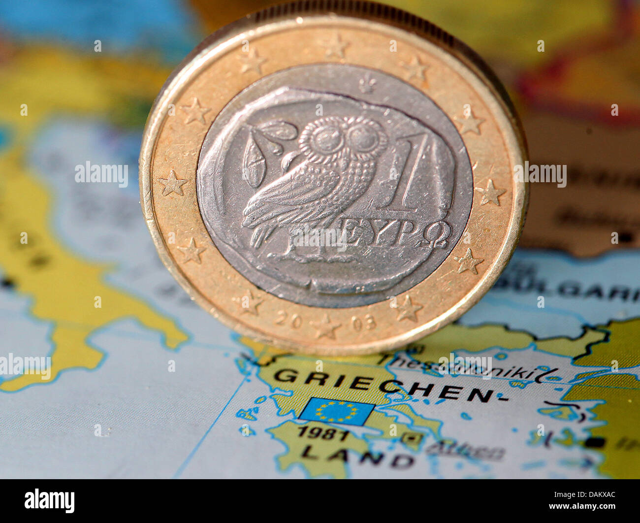 Greek coin owl hi-res stock photography and images - Page 2 - Alamy