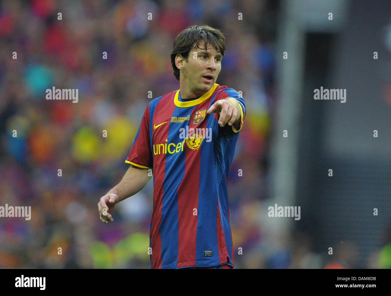 Lionel messi 2011 hi-res stock photography and images - Alamy
