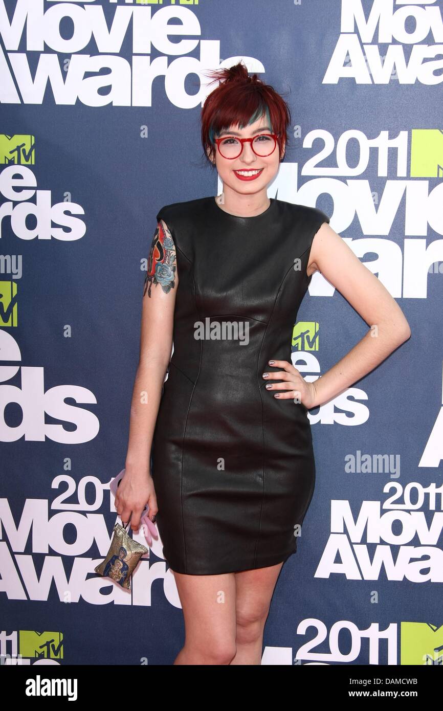 Actress Liz Lee arrives at the MTV Movie Awards at Universal Studio's  Gibson Amphitheatre in Universal City/Los Angeles, USA, on 05 June 2011.  Photo: Hubert Boesl Stock Photo - Alamy