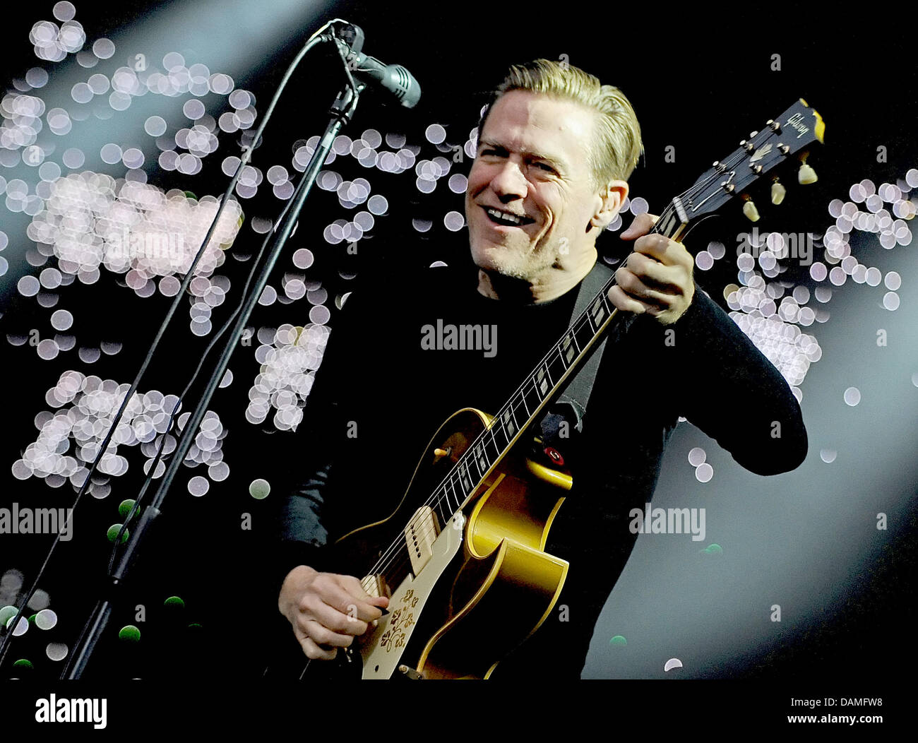 Bryan adams hi-res stock photography and images - Alamy
