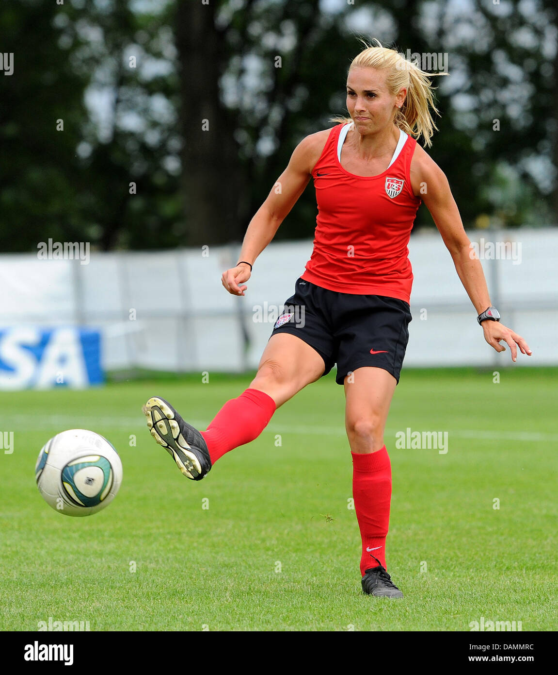 Heather Mitts Heather Mitts