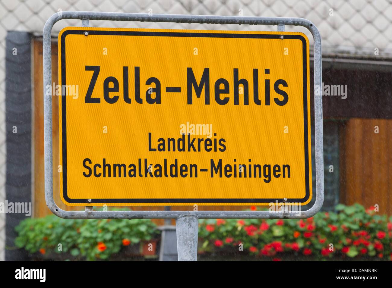 The place-name sign of the town where murdered seven-year-old Mary-Jane lived  stands in Zella-Mehlis, Germany, 26 June 2011. Mary-Jane has been killed by an unknown perpetrator. Just one day after her disappearance her dead body has been found inside a creek 1.5 kilometers off of her mother's apartment. Photo: Michael Reichel Stock Photo
