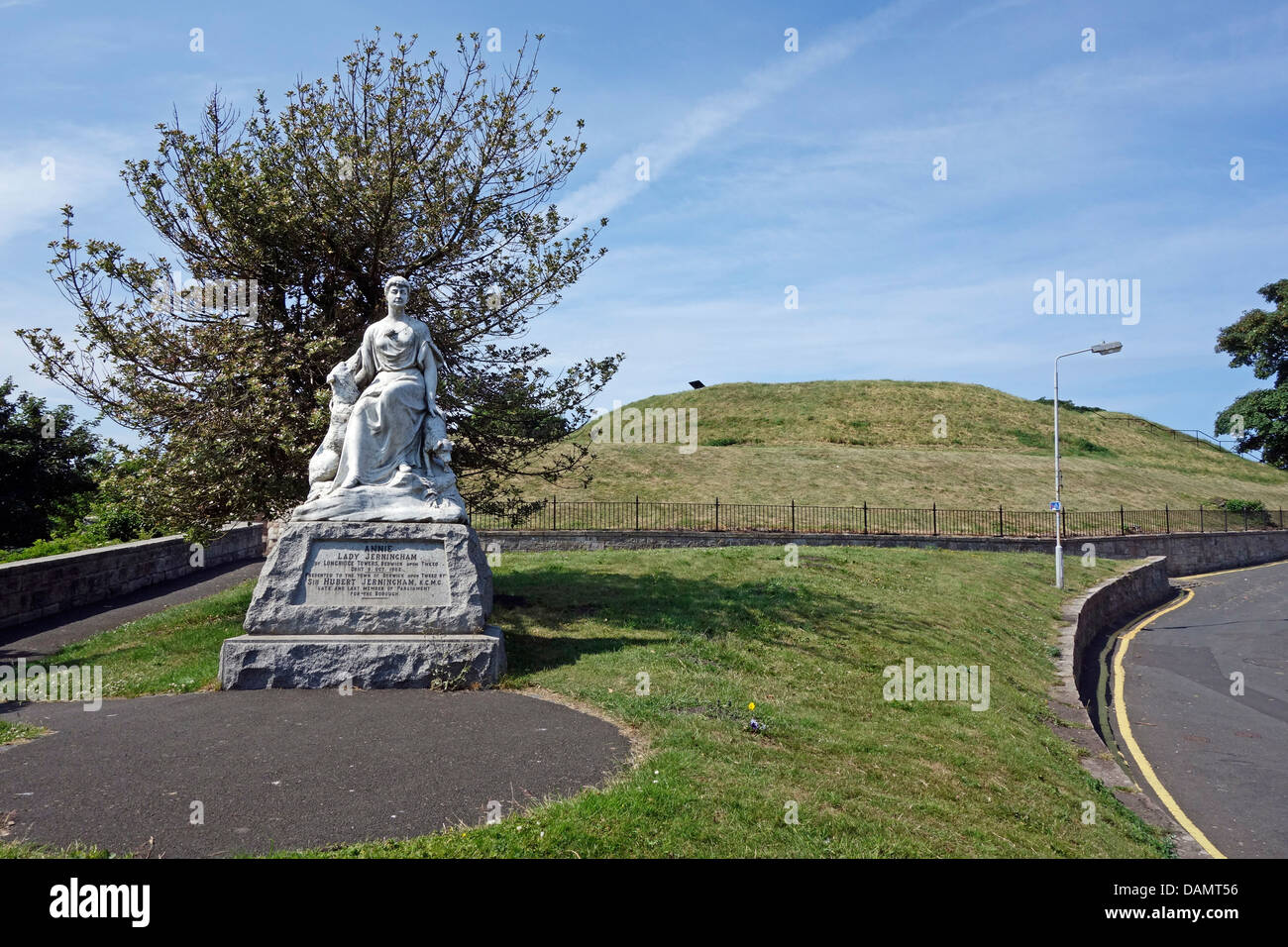 Statue of Annie Lady Jerningham on the defensive wall at Berwick-upon-Tweed in England Stock Photo