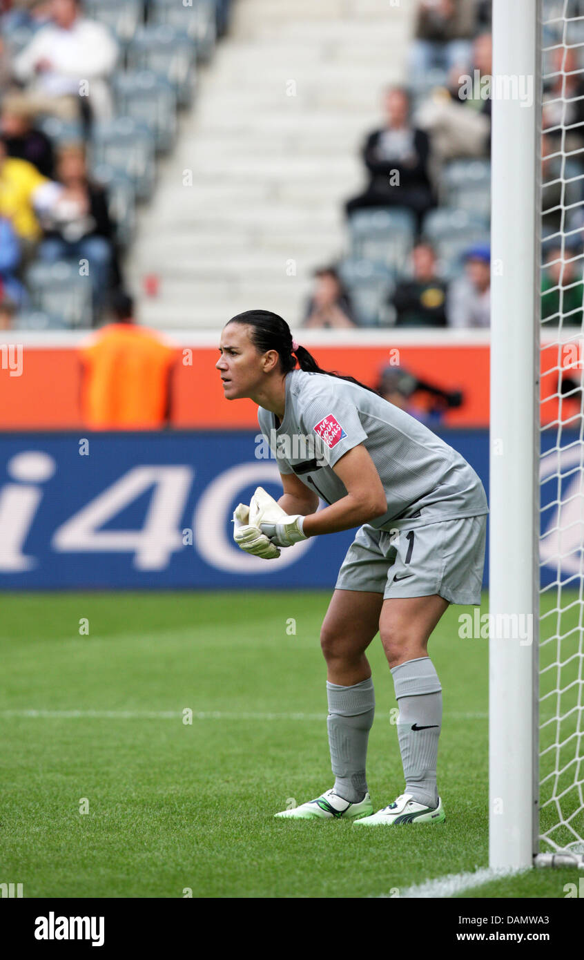 Brazil goalkeeper andreia hires stock photography and images Alamy