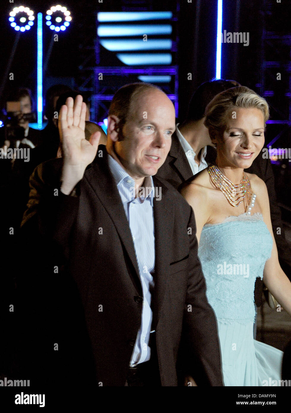 The newly-wed couple Prince Albert II of Monaco and his wife Princess Stock Photo: 58238145 - Alamy