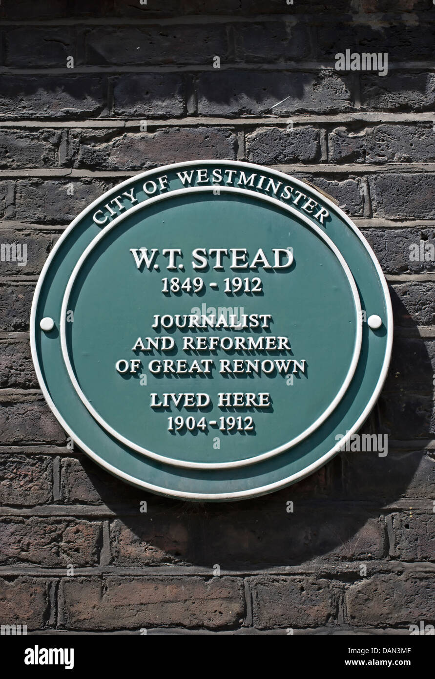 westminster green plaque marking a home of journalist and reformer w.t.stead, smith square, london, england Stock Photo