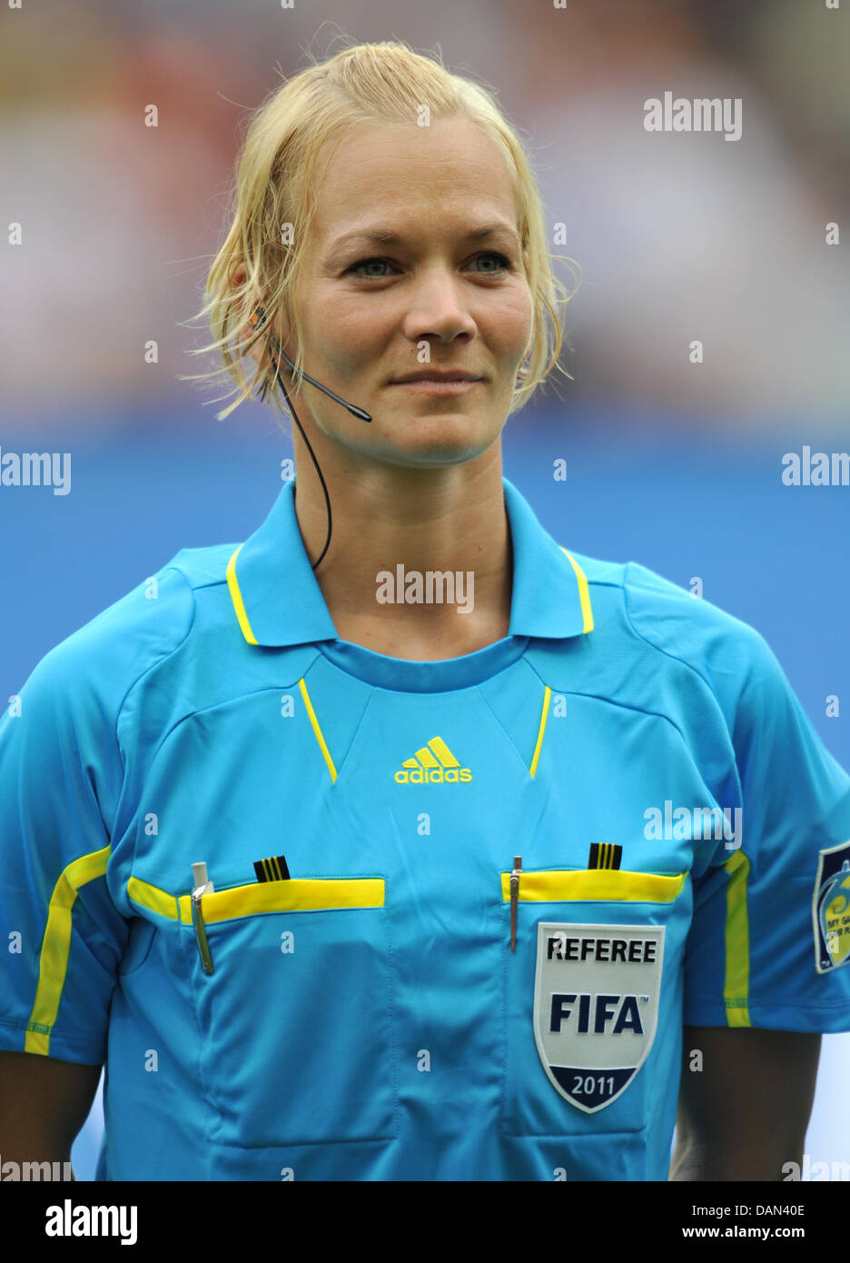 German referee Bibiana Steinhaus is pictured prior to the Group D match Equatorial Guinea against Brazil of FIFA Women's World Cup soccer tournament at the FIFA Women's World Cup Stadium in Frankfurt, Germany, 06 July 2011. Foto: Arne Dedert dpa/lhe Stock Photo