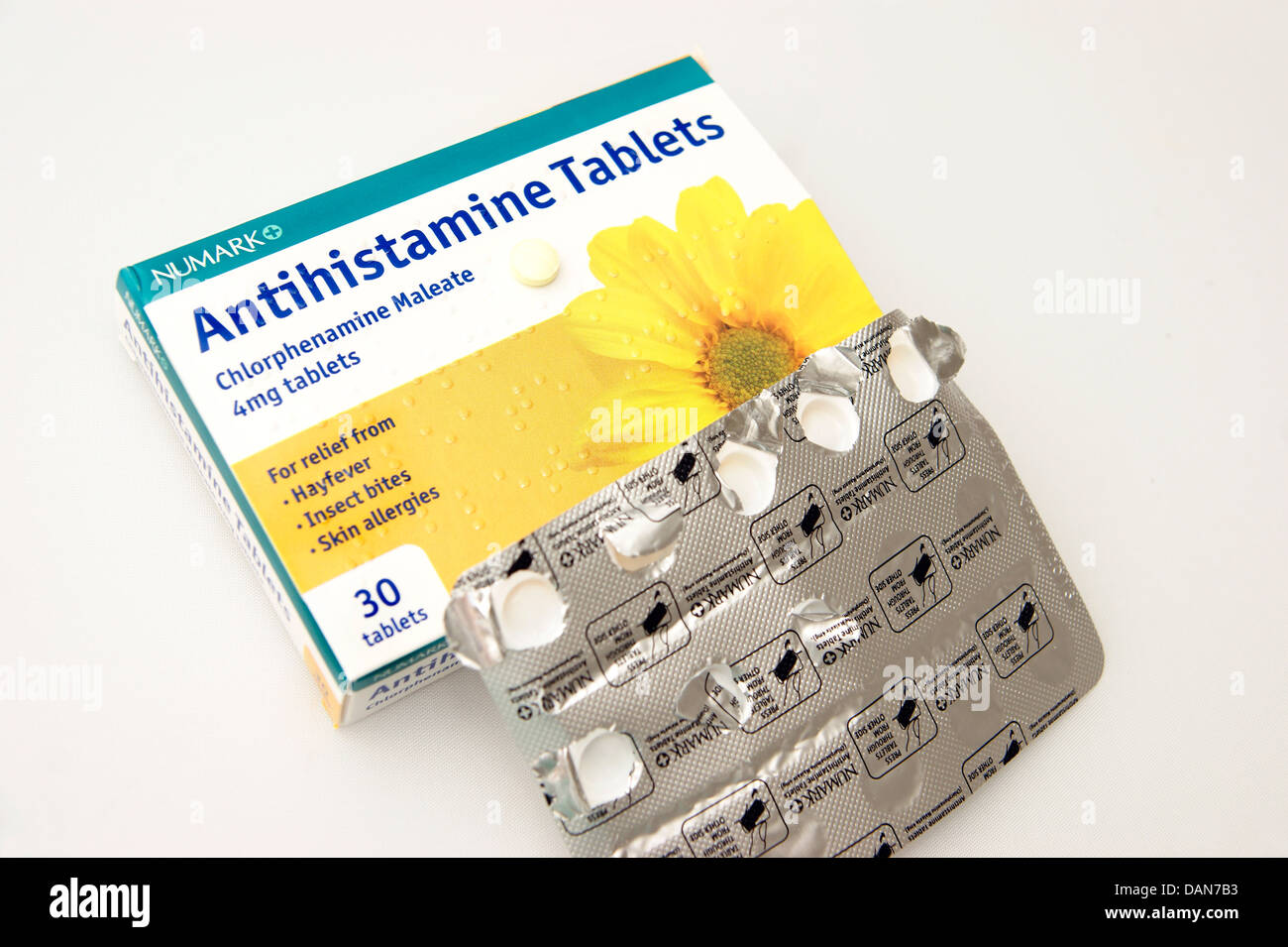 Antihistamine tablets (chlorphenamine maleate) for hayfever insect bites & skin allergies Stock Photo