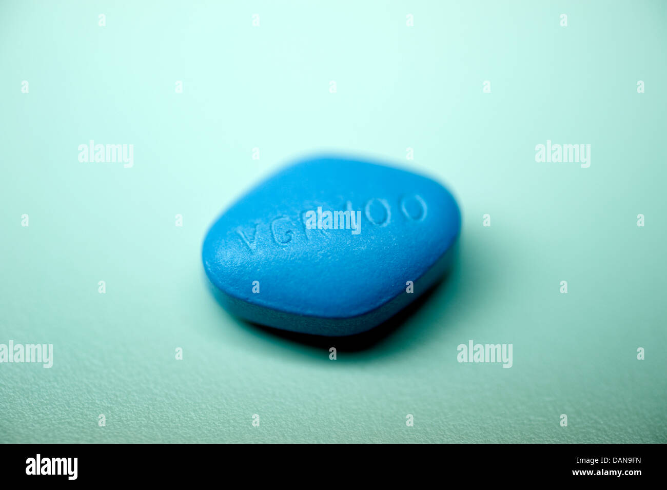 Viagra Pfizer Tablets 100mg Sildenafil Impotence Erectile Dysfunction Stock Photo