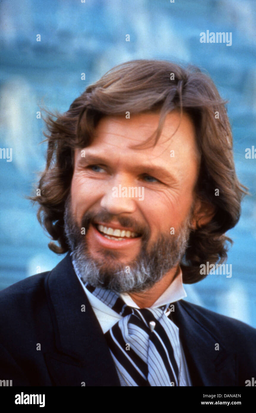 Kris Ritchie SEMI TOUGH (1977) SEMI-TOUGH (ALT) KRIS KRISTOFFERSON; MICHAEL RITCHIE ...