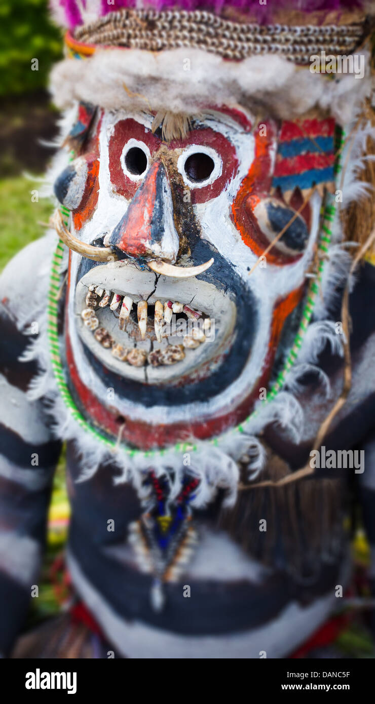 Traditional tribal masks in Papua New Guinea Stock Photo - Alamy