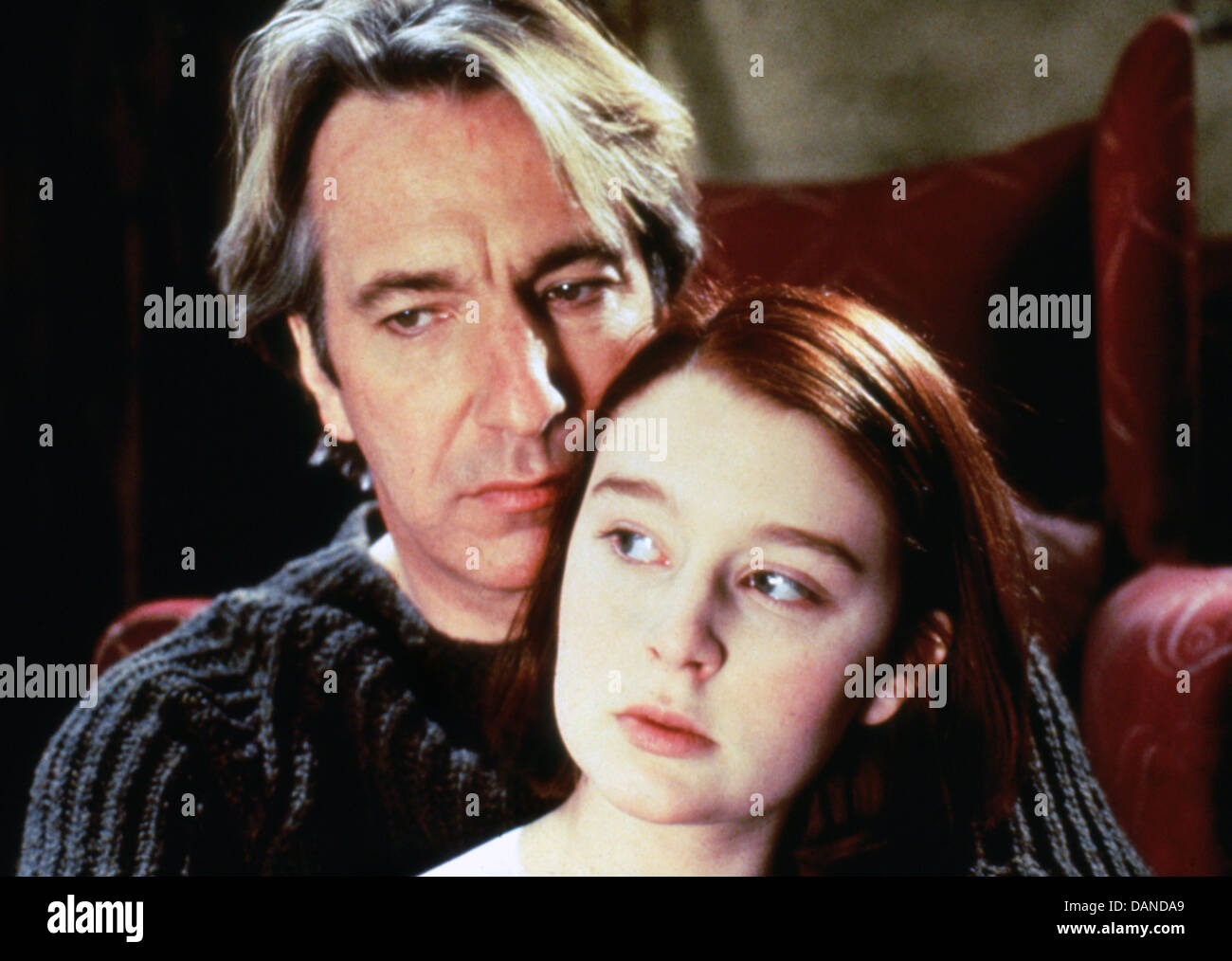 AN AWFULLY BIG ADVENTURE (1995) CATES, NEWL 005 MIKE NEWELL (DIR) MOVIESTORE COLLECTION