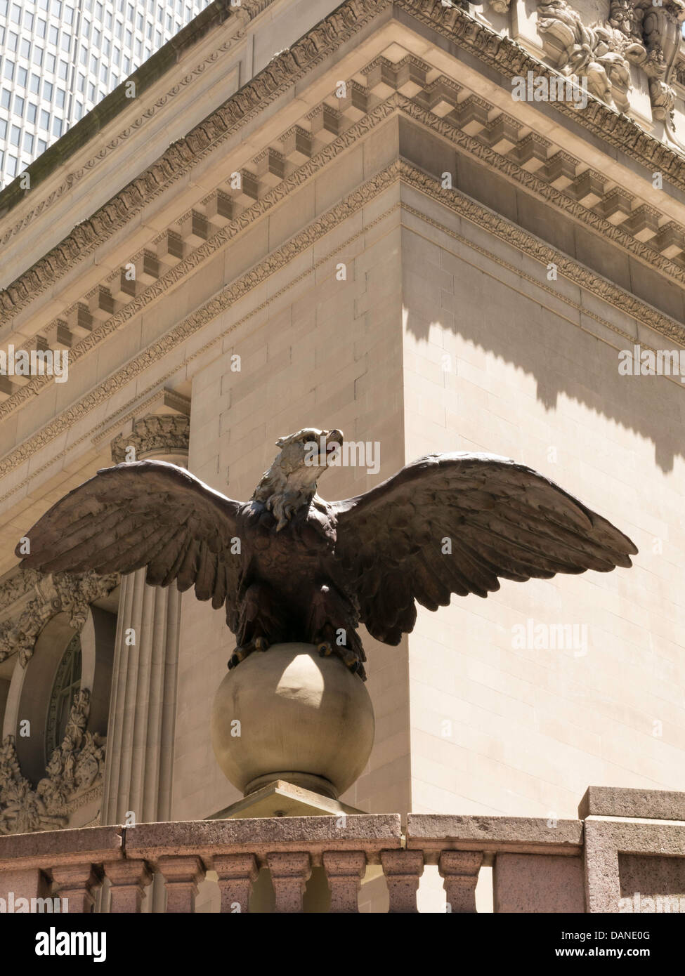 Eagle Statue, Grand Central Terminal, NYC Stock Photo Alamy