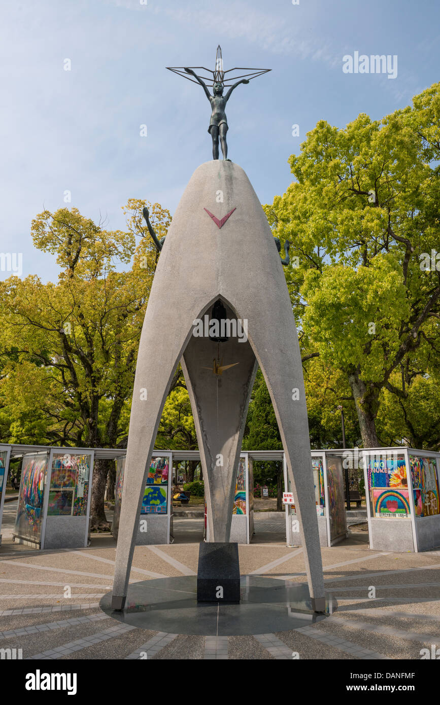 Children's Peace Monument in Hiroshima Peace Memorial Park, Japan Stock Photo