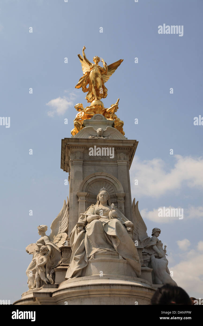 Victoria Memorial, Buckingham Palace, London, UK Stock Photo
