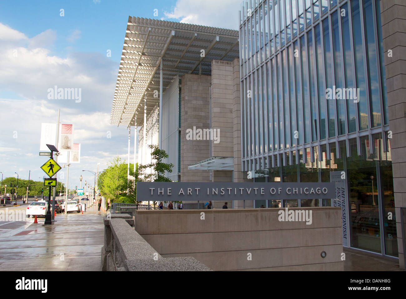 Chicago Modern Wing High Resolution Stock Photography and Images - Alamy