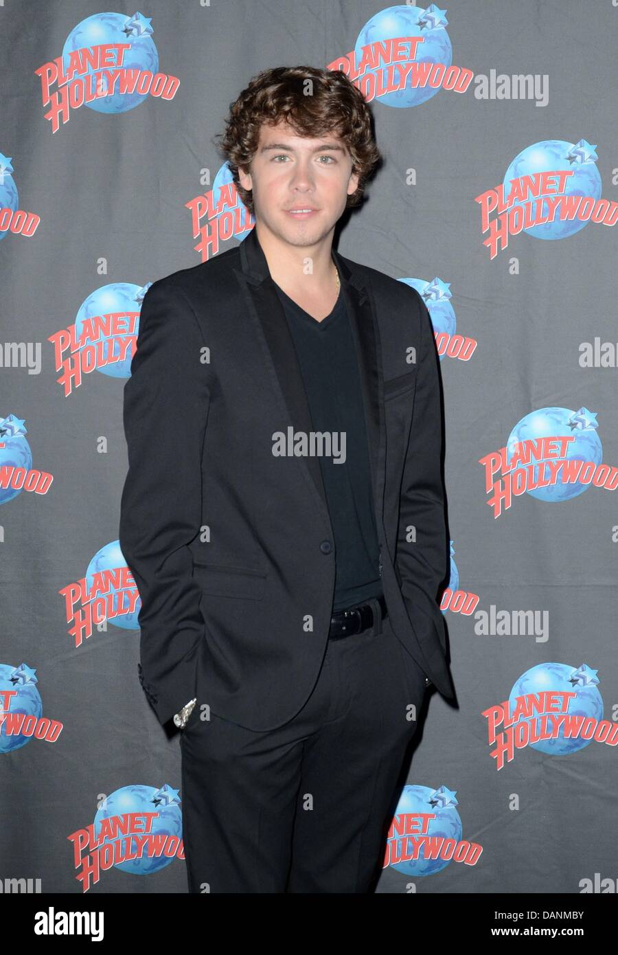 are munro and aislinn dating 2013Datieren im dunklen aus, wo sind sie jetzt