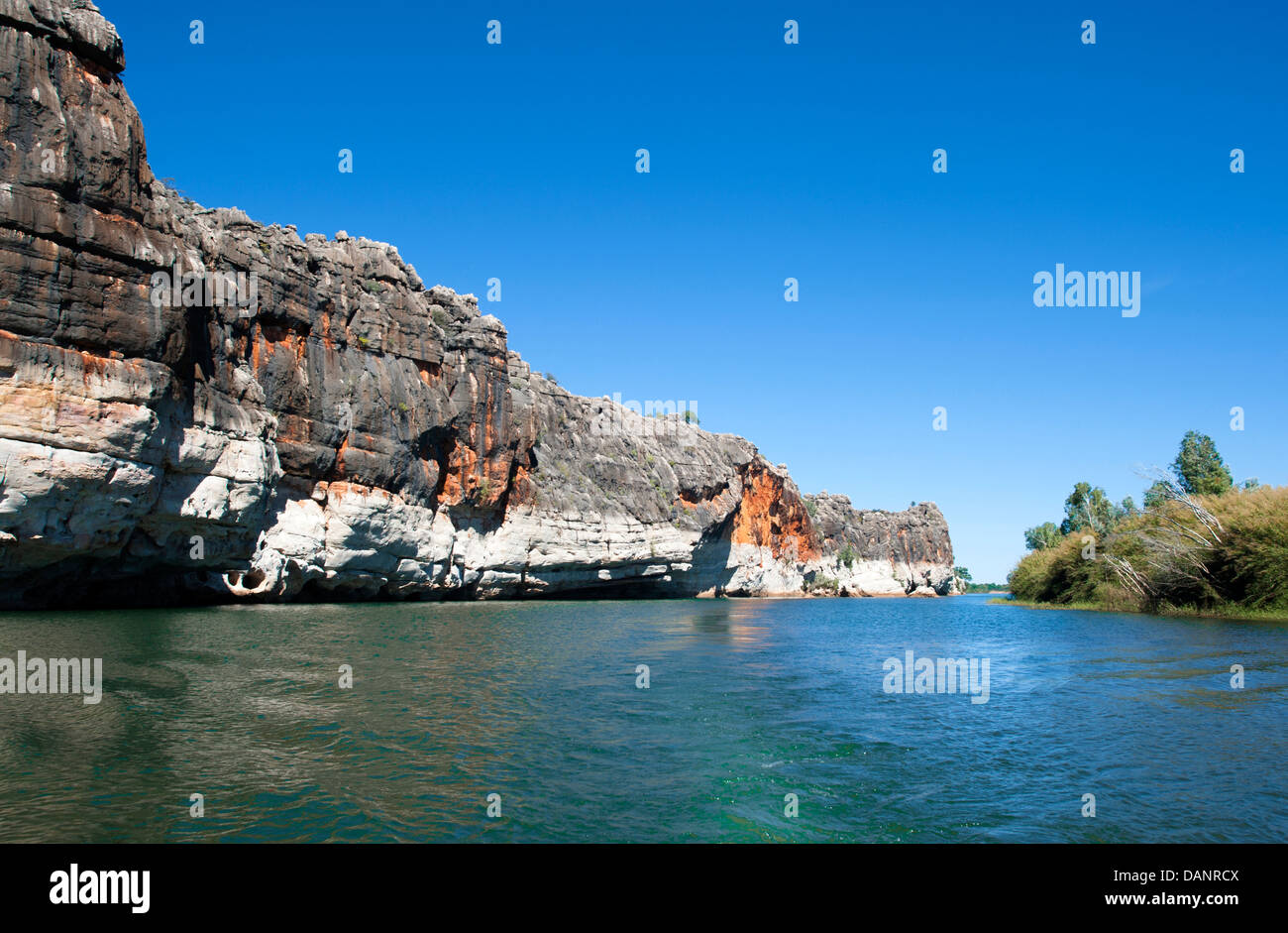 The Devonian limestone cliffs of Geilki Gorge, formed by the Fitzroy River in the Kimberley of Western Australia Stock Photo